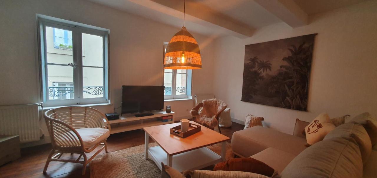 Santocha : Appartement En Plein Coeur De Ville ! Carcassonne Eksteriør billede