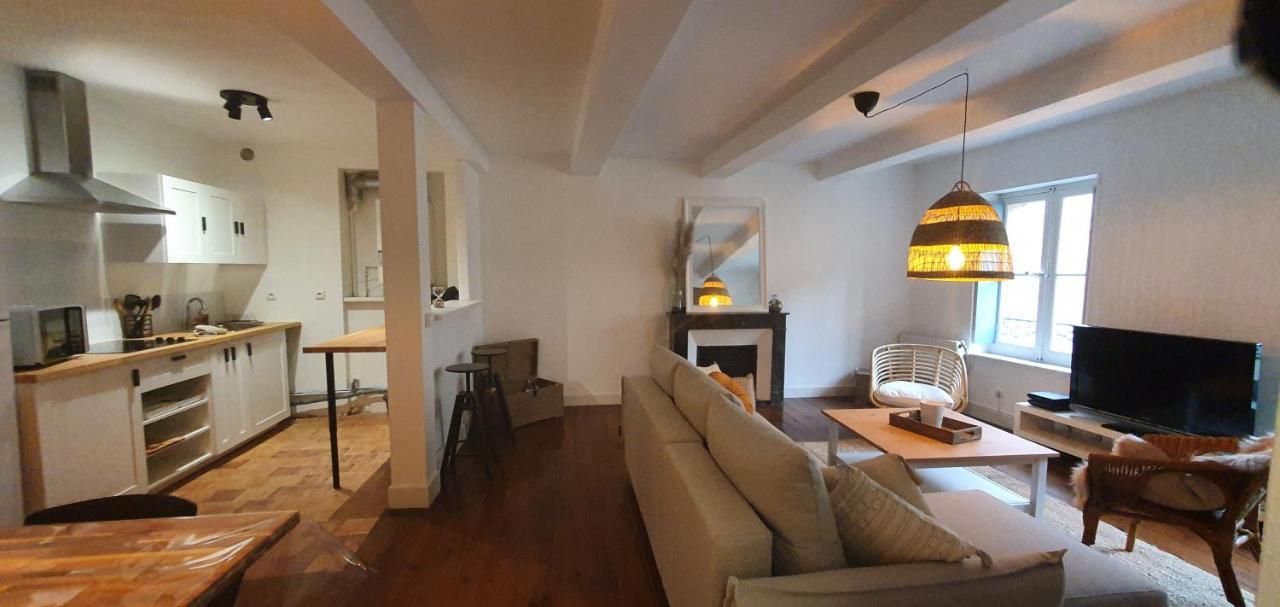 Santocha : Appartement En Plein Coeur De Ville ! Carcassonne Eksteriør billede
