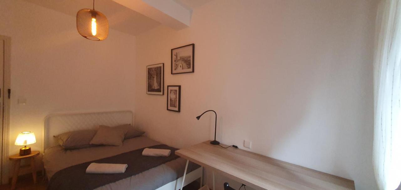 Santocha : Appartement En Plein Coeur De Ville ! Carcassonne Eksteriør billede